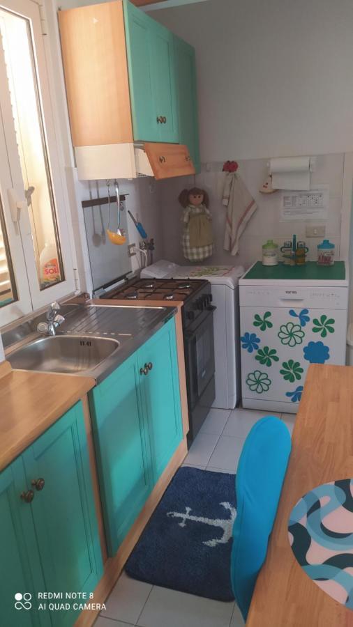My Little House - Appartamento Con Patio E Parcheggio Privato A 5 Minuti Dalla Spiaggia E Dal Centro Tropea Luaran gambar